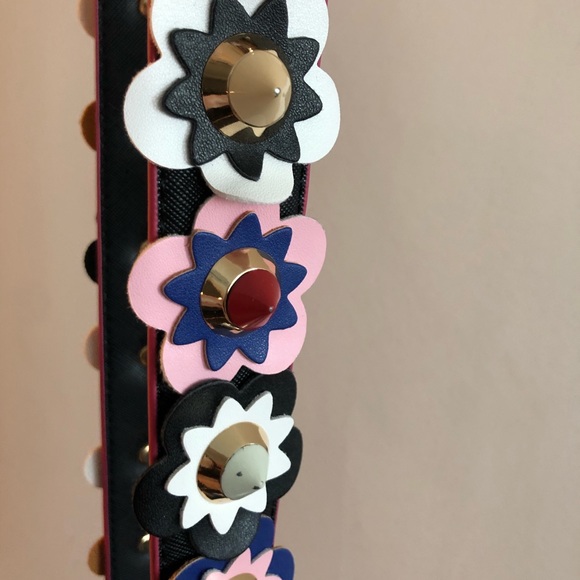 Multicolour Floral Strap in Black - Picture 6 of 6